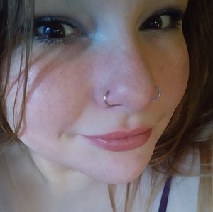 Meet your Posher, Patsy